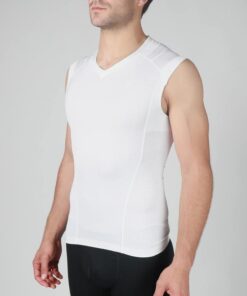Intelliskin GolfPro holdningskorrigerende tank - Essential GolfPro i hvid set skråt forfra i studio